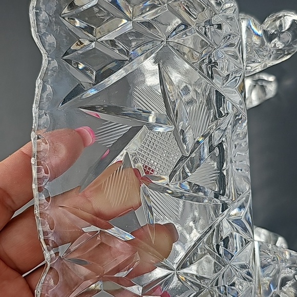 BOHEMIA VINTAGE PRESSED GLASS SQUARE BOWL WITH PINWHEELS - Picture 3 of 8